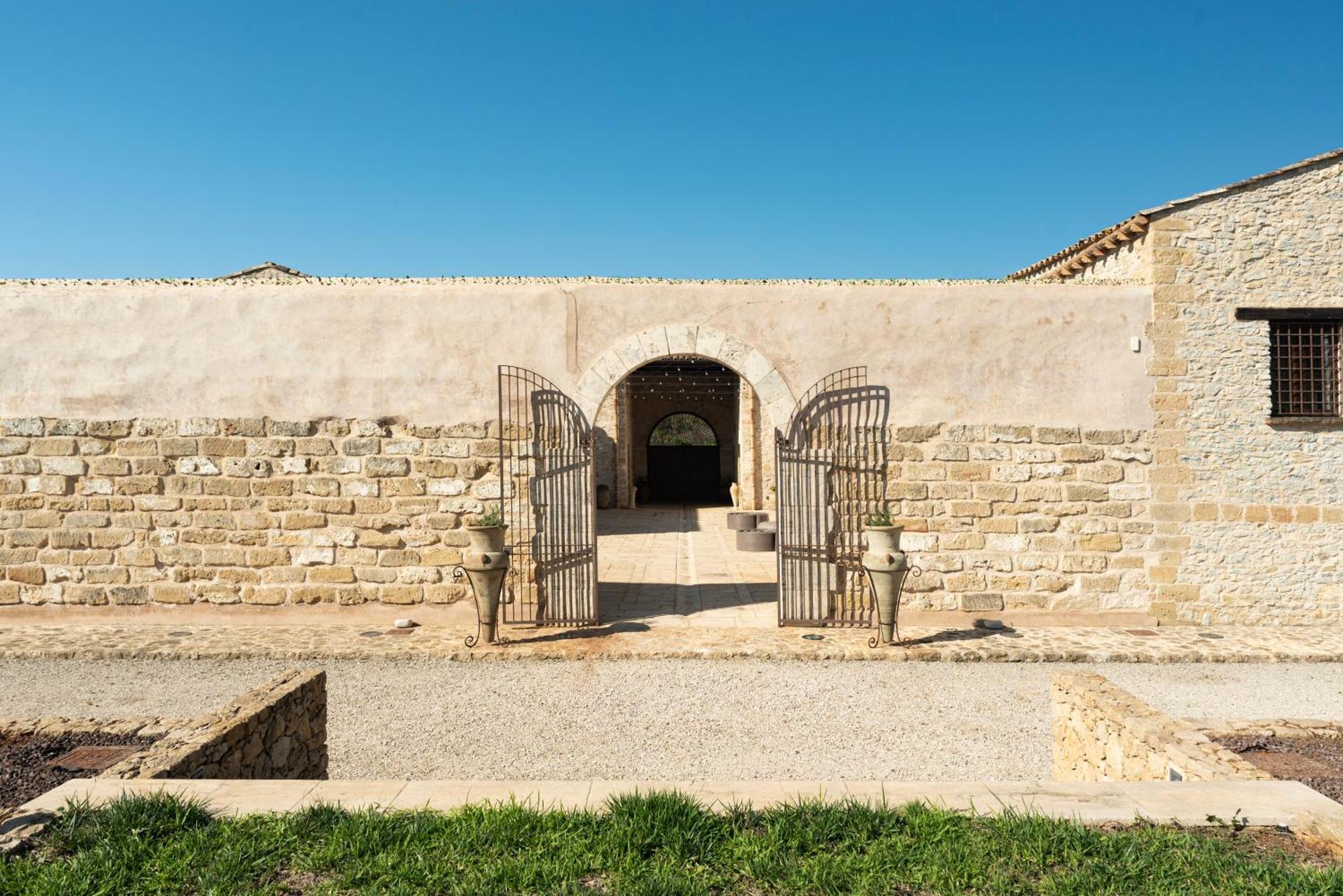 Tenute Baglio Passofondo Alcamo Exterior foto